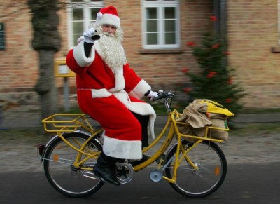 Team Lampre-NGC wishes Merry Christmas and a happy cycling 2010 to everyone!.jpg
