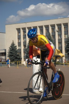 Popov S Khmelnicky tur Starodub brothers  1.2 km ITT 2009-1 sm.jpg