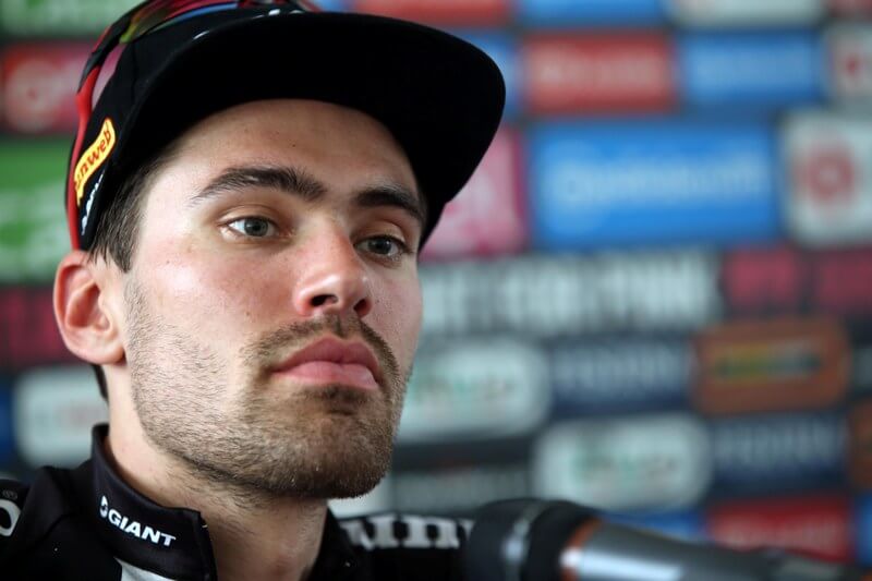 1462990513_tom-dumoulin_maglia-rosa_5-stage_giro-2016